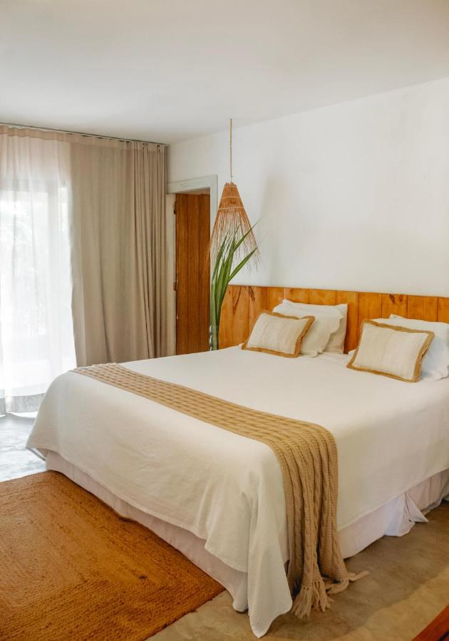 Suite with Private Pool,1430649739:JPEG